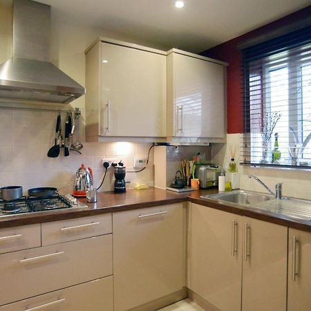 2 Homestay Guest Rooms هنتينجتون المظهر الخارجي الصورة